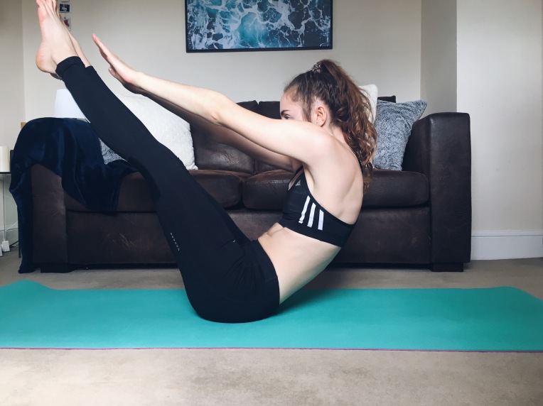 This Tabata Ab Attack Workout will make your abs feel like they are on fire. This workout consists of 20 seconds on and 10 seconds off x8 of the four exercises with a minute rest between each.